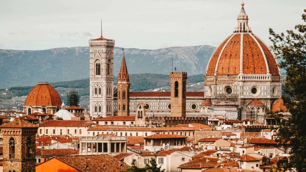 What to do in Florence Italy: Hotels, Flights and Weather